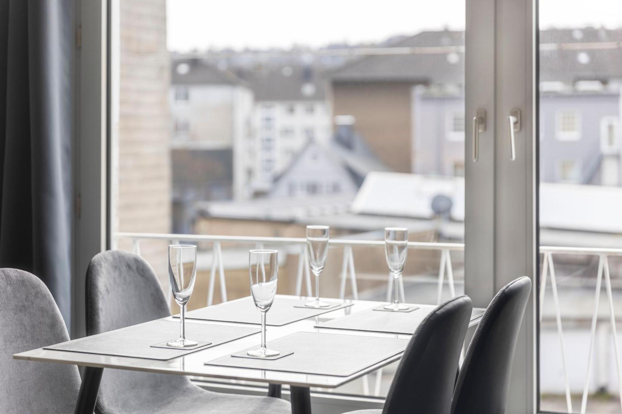 44 - Modern, Gemuetlich, Wlan, Balkon, Stellplatz Apartment